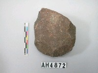 藏品(打製石斧)的圖片